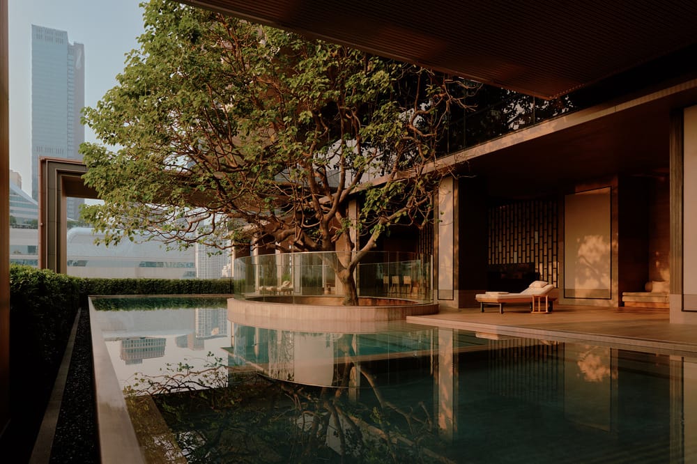 Swimming pool at Aman Nai Lert Bangkok overlooking Nai Lert Park
