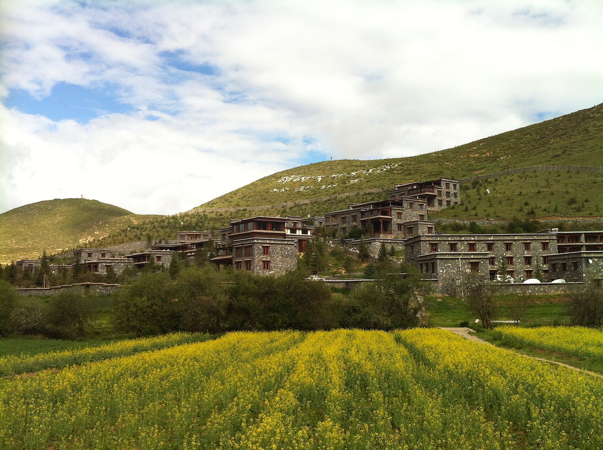 Songtsam Linka retreat near Shangri-La, Yunnan